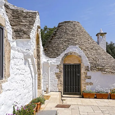 Trullo Domus Laeta *