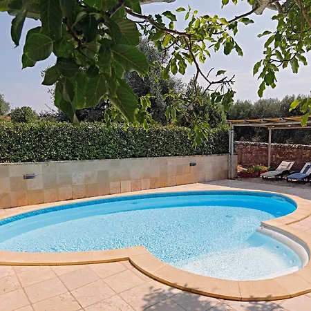 Villa Trullo Domus Laeta