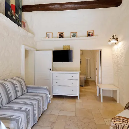 Trullo Domus Laeta Willa *