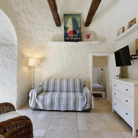 فيلة Trullo Domus Laeta لوكوروتوندو