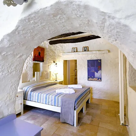 فيلة Trullo Domus Laeta *