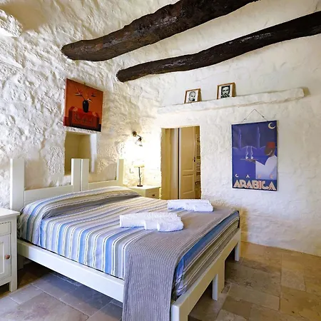 Villa Trullo Domus Laeta