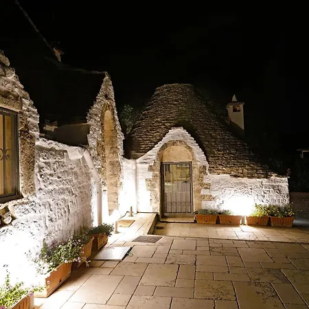 Domus Laeta Villa *